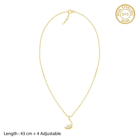 Golden Romancing On The Moon Pendant with Link Chain