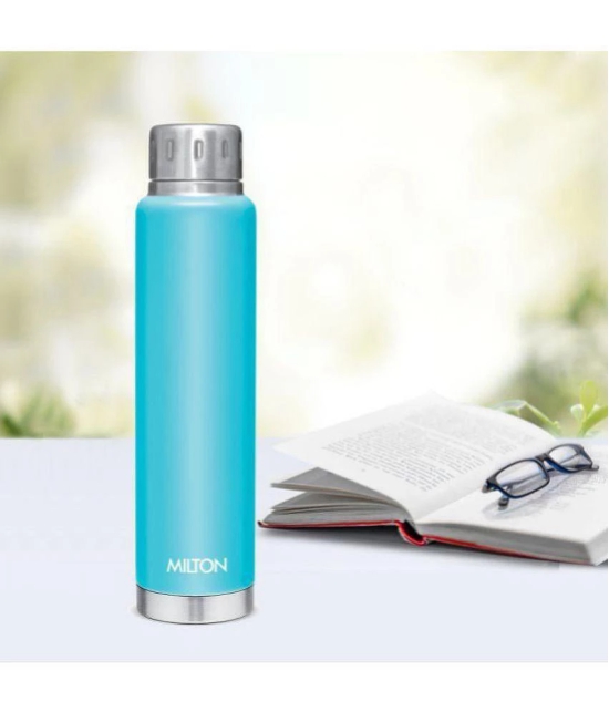 Milton Elfin 750 Thermosteel 24 Hours Hot and Cold Water Bottle, 750 ml, Light Blue - Blue