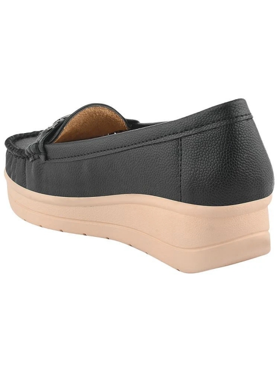 Shoetopia Black Womens Loafers - None