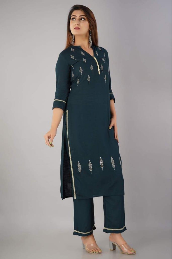 JAIPURETHNICWEAVES Women's Rayon Slub Embroidered Straight Kurta & Palazzo Set