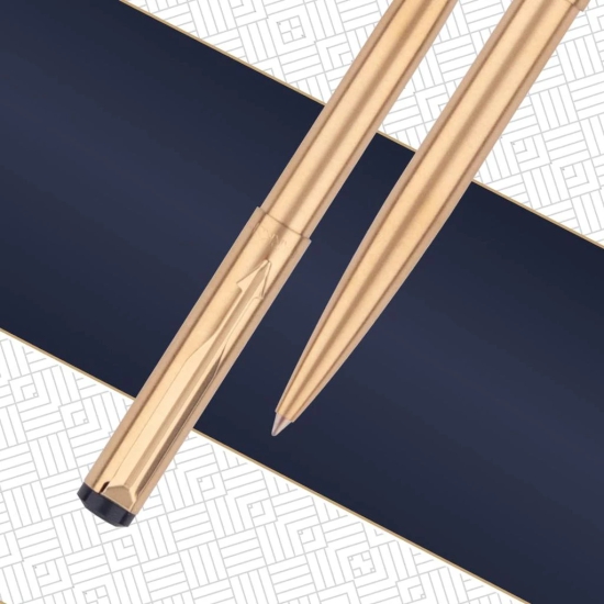  Parker Vector Gold Ball Pen