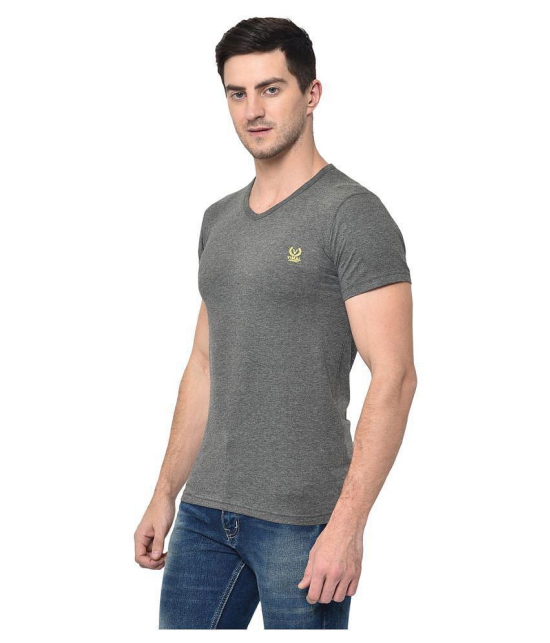 Vimal Jonney Cotton Blend Grey Solids T-Shirt - None