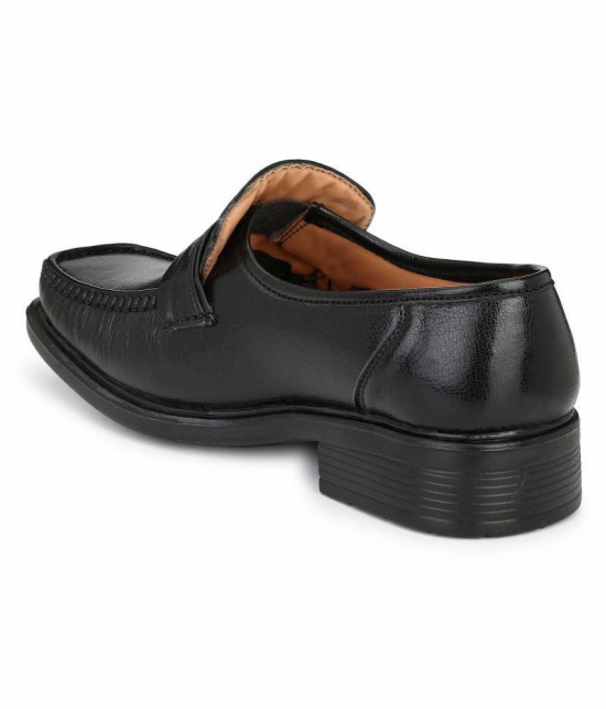 Fentacia Slip On Non-Leather Black Formal Shoes - None