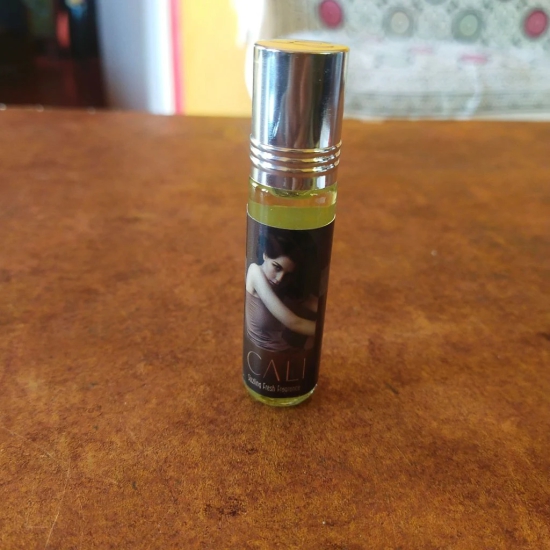 CALI Attar Perfume Roll On: Elevate Your Scent Game with Exquisite Fragrance