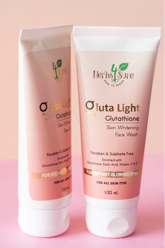 GLUTA LIGHT Glutathione Face Wash With Kojic Acid Grapeseed Oil Vitamin C And E