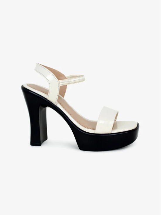 Cream-Coloured Colourblocked Block Sandals