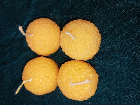 PRERUP  laddu candle