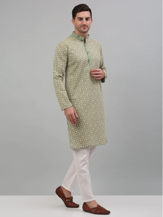 Men's Green Embroidered Kurta with Pyjama.-S / Green