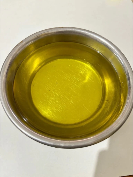 Groundnut oil