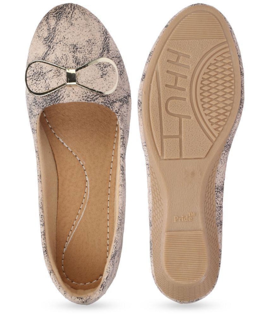 Commander - Beige Women''s Casual Ballerinas - None