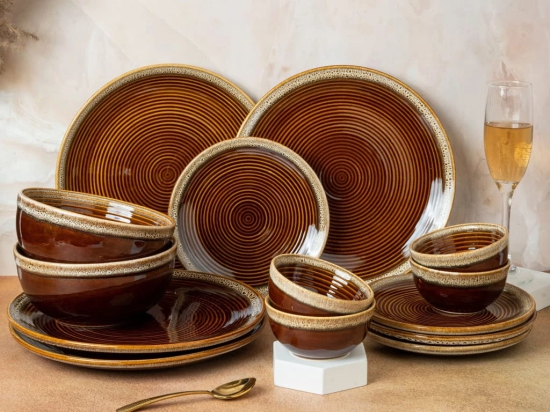 Handcrafted Stoneware Reactive Glaze Ceramic Dinner Set, 14 Pieces Serving for 4, Microwave and Dishwasher Safe, Bone-ash Free, Crockery Set for Dining and Gifting, Peanut Brown