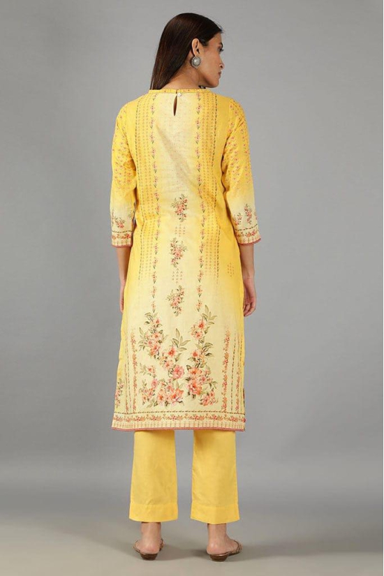 Yellow straight fit printed Kurta set with Dupatta