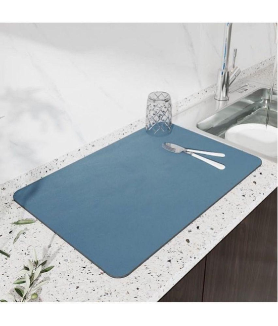 dust n shine Rubber Solid Table Mats ( 45 cm x 30 cm ) Pack of 1 - Blue - Blue