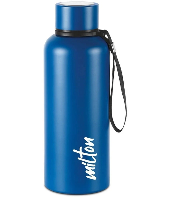 Milton Aura 750 Thermosteel Bottle, 750 ml, Dark Blue | 24 Hours Hot and Cold | Easy to Carry | Rust & Leak Proof | Tea | Coffee | Office| Gym | Home | Kitchen | Hiking | Trekking | Travel B