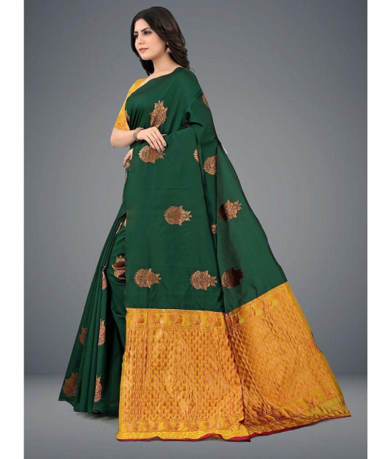 Om Shantam Sarees - Green Jacquard Saree With Blouse Piece ( Pack of 1 ) - Green