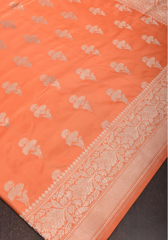 Exquisite Banarasi Katan Silk Saree inApricot with Floral Design pattern and zari border| SILK MARK CERTIFIED