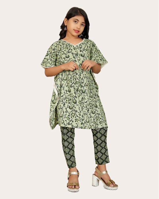 Ethnic Set kaftan & Bottom set And Like Kaftan dress-Green / 6 - 7 Years