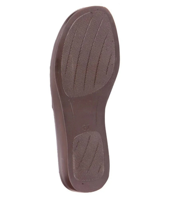 Aerowalk - Brown Womens Flats - None