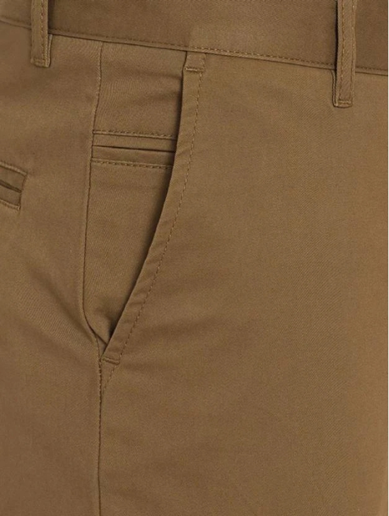 Men Regular Fit Khaki Cotton Blend Trousers