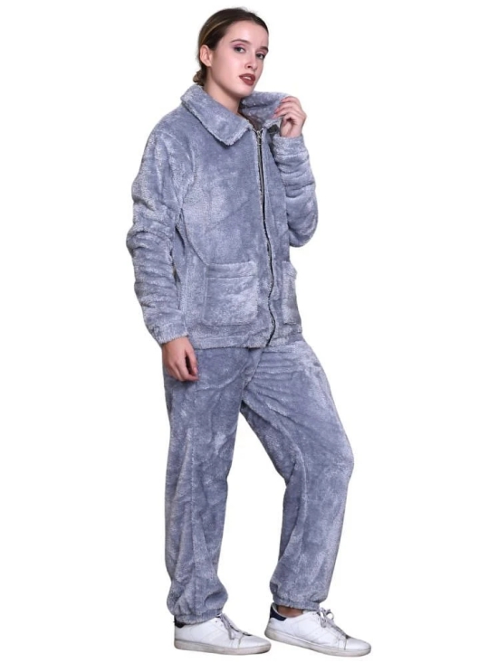 Looks United Grey Woollen Solid Tracksuit - Pack of 1 - None