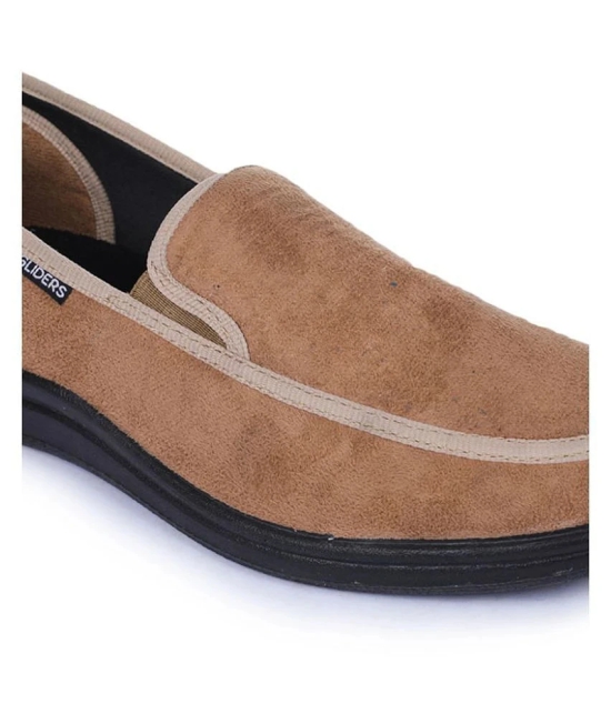 Gliders By Liberty Lifestyle Beige Casual Shoes - 7