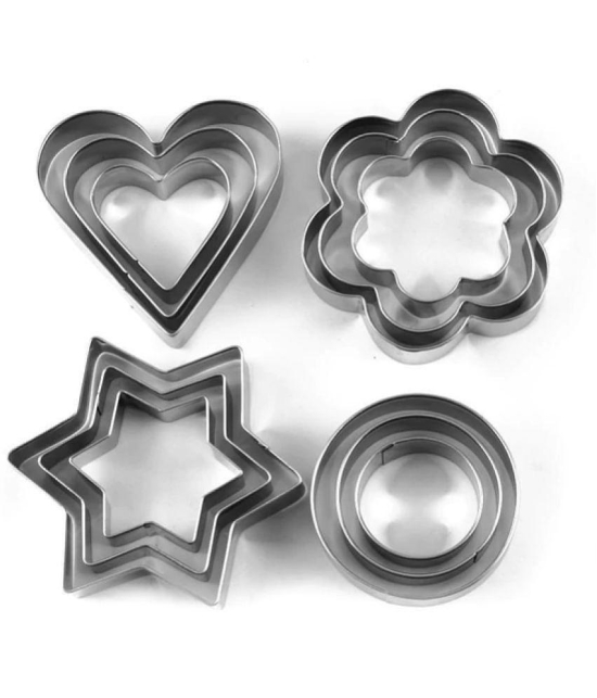 Tapixaa 12pcs Stainless Steel Cookie Cutter Set Pastry Cookie Biscuit Cutter Cake Muffin Decor Mold Mould Multi Functional Tool - Silver