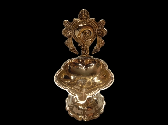 VRINDA METAL ART Shankh  Deep Brass  Deepak