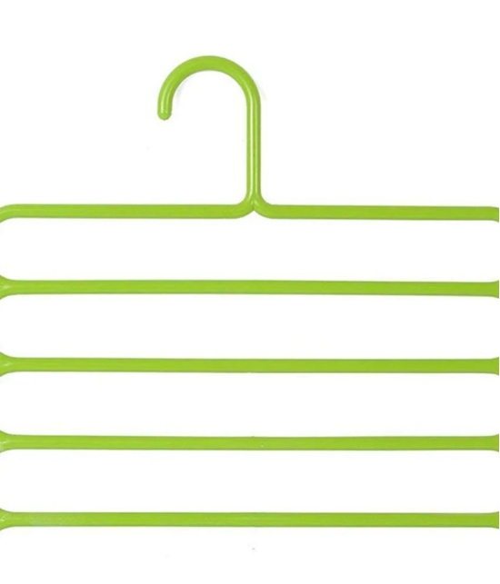 Plastic Multifunctional Hangers ( Pack of 3 )