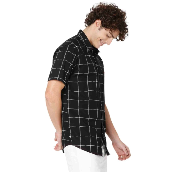 Black & White Graphic Check Slim Fit Casual Shirt