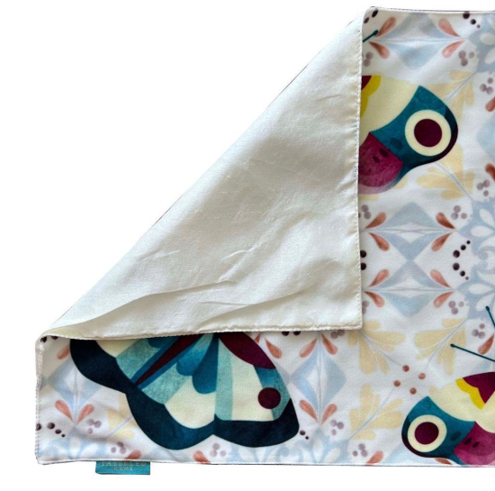 Ecstasy butterfly Table Runner (13in x 58in or 13in x 72in)