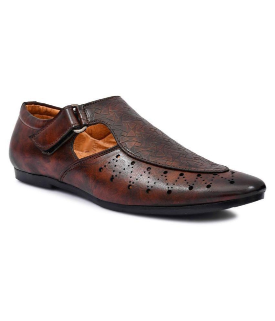 Shoevik Brown Synthetic Leather Sandals - None