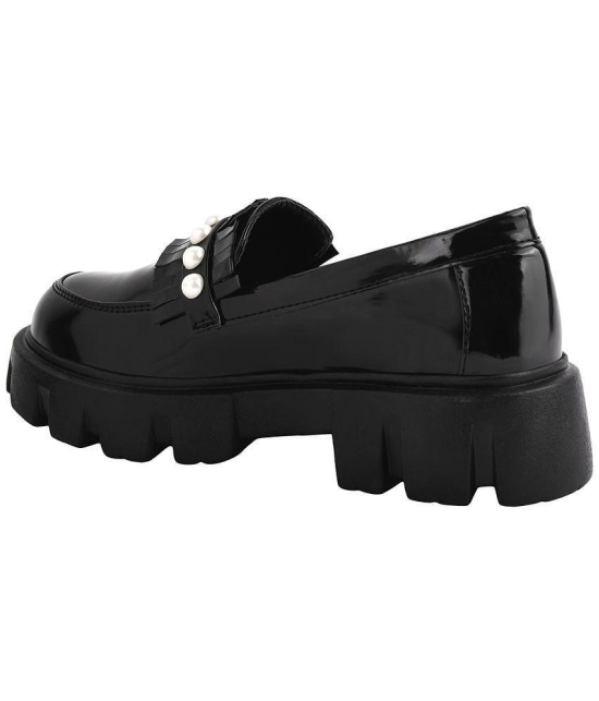 Shoetopia - Black Women''s Loafers - None