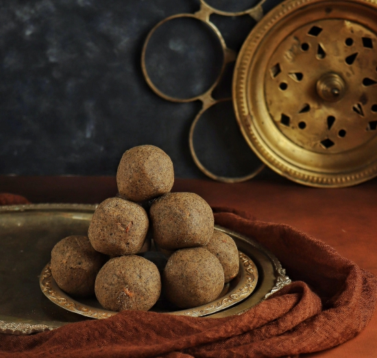 Sunnundalu/ Urad dal Laddu-400 gm