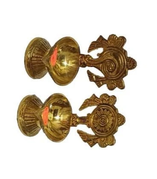 Well Desinged Sangu Chakara Brass Oil Lamp For Pooja Room (pack of 2)