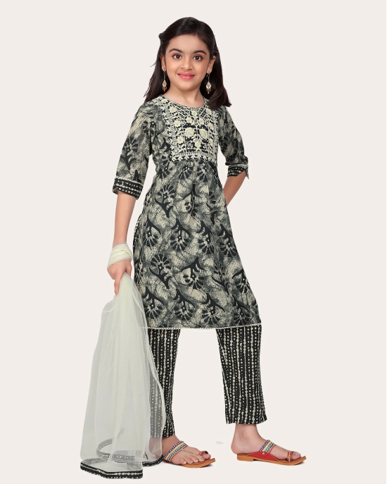 Girls Festive & Party Kurta, Pyjama & Dupatta Set-Black / 8 - 9 Years