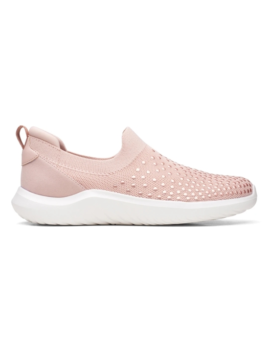 CLARKS PEACH WOMEN NOVA GROVE SLIP ON SNEAKERS