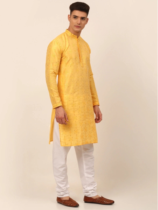 Men's Silk Blend Collar Embroidered Kurta Pyjama Set-XL / Yellow