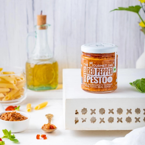 The Gourmet Jar Roasted Red Pepper Pesto, 115 Gm