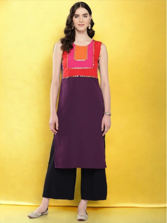 Round Neck Sleeveless Sequinned Crepe A-Line Kurta