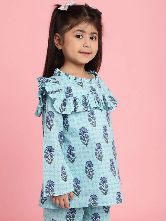 MINI & MING Girls Floral Printed Round Neck Bell Sleeves Pleated A-Line Top