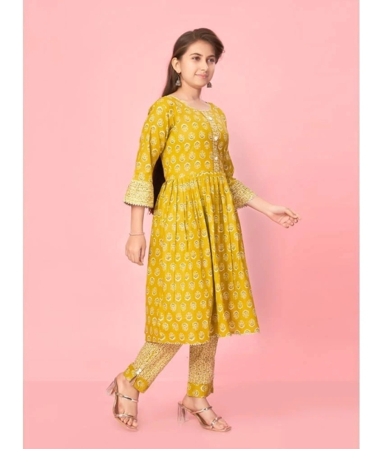 Aarika Yellow Cotton Girls Kurti ( Pack of 1 ) - None