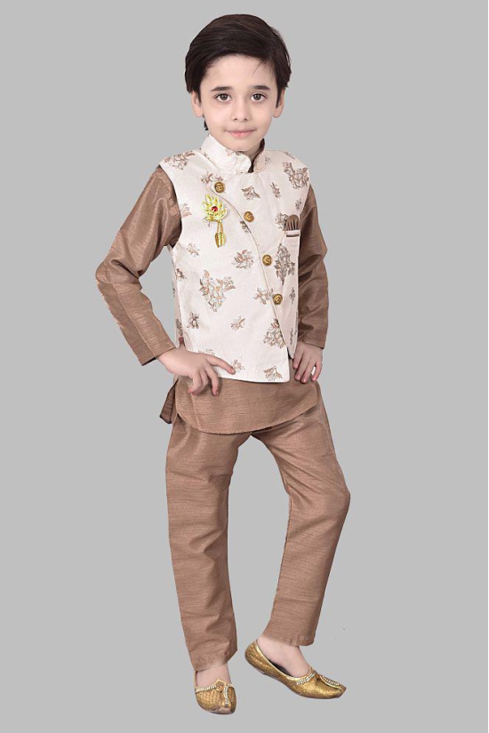 Arshia Fashions - Brown Silk Blend Boys Indo Western Kurta & Pajama with Jacket Set ( Pack of 1 ) - None