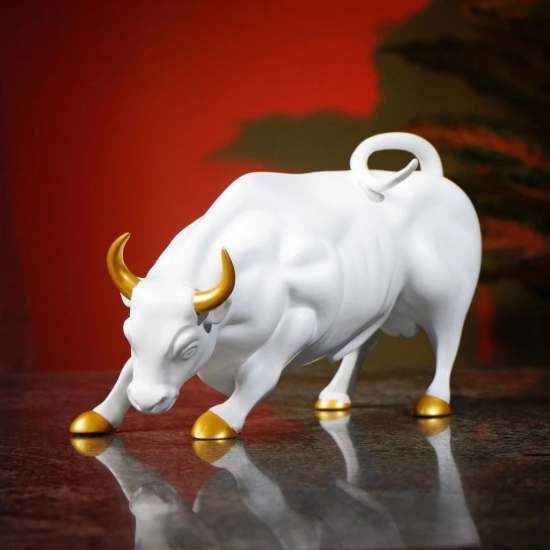 Artarium Abstract Art Bull Showpices for Living Room Charging Bull Statue Sculpture Ornament Animal Figurines for Table Decor Gifting Home Decoration Car Accessory (1 Piece) (White)