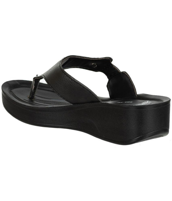 Aerowalk - Black Women''s Slipper - None