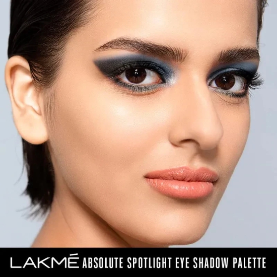 Lakme Absolute Spotlight Eye Shadow Palette, Smokin Glam, 12g-12g