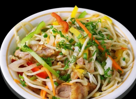 Chicken Hakka Noodles