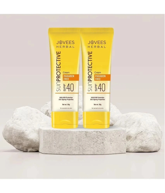 Jovees Herbal Sun Protective SPF 40 Sunscreen Cream |For Normal to Dry Skin 50g (Pack of 2)