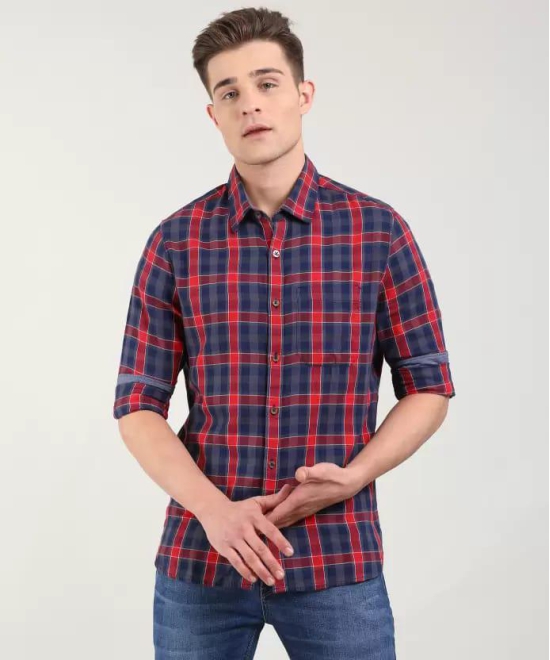 Men Slim Fit Checkered Casual Shirt