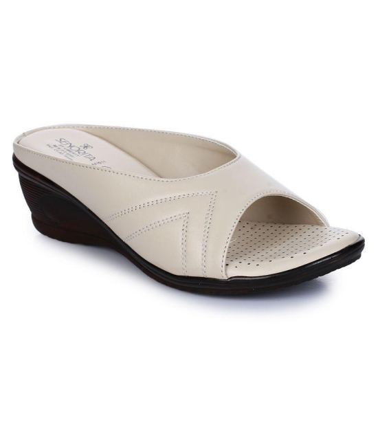 Liberty - Beige  Women''s Slipper - None