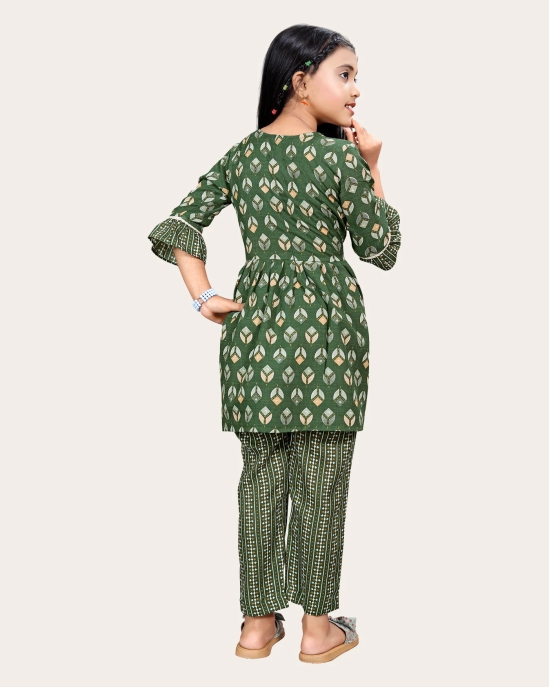 Kaaludii Girls Casual Kurta and Trouser Set-Brown / 10 - 11 Years